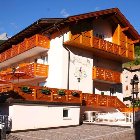 Hotel Garni Villanova Molveno Kültér fotó