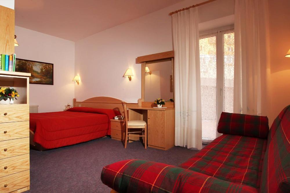 Hotel Garni Villanova Molveno Szoba fotó
