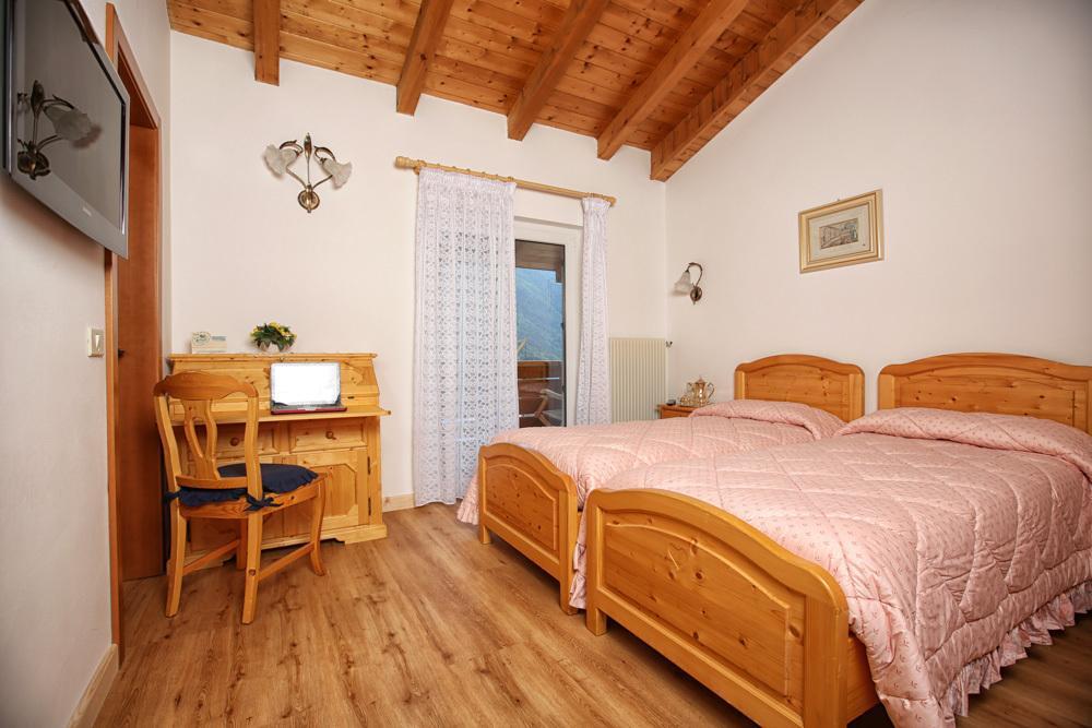 Hotel Garni Villanova Molveno Kültér fotó
